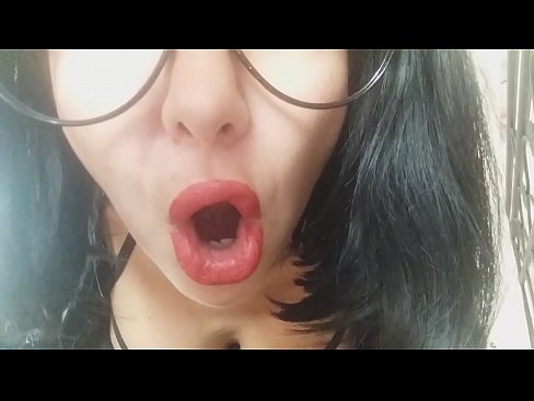 ❤️ Heval, dêya te îro nahêle tu biçî dibistanê... Pir hewcedariya min bi te heye... ❤❌ Super porno li ku.redgast4asset.ru